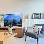 Coastal Living In * 卡拉马塔