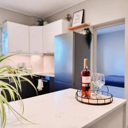 Kipos By Lithos & Key - 2 Bdr Condo In Kalamata Apartment *