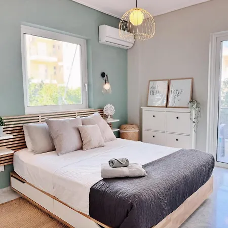 Apartment Coastal Living In