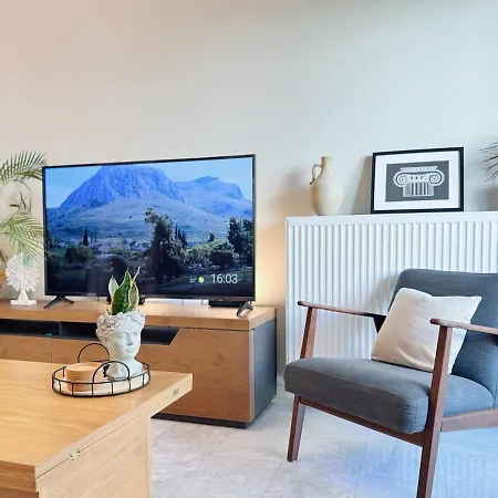Kipos By Lithos & Key - 2 Bdr Condo In Kalamata * Kalamata